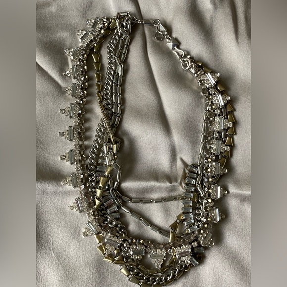 Retired Stella & Dot Sutton Mixed metal Multi way necklace - Picture 5 of 12